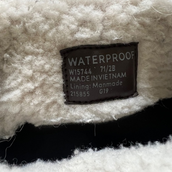 Cole Haan Quiana Tan Suede Faux Shearling Lining Waterproof Boots Size 7 1/2b - Picture 11 of 11